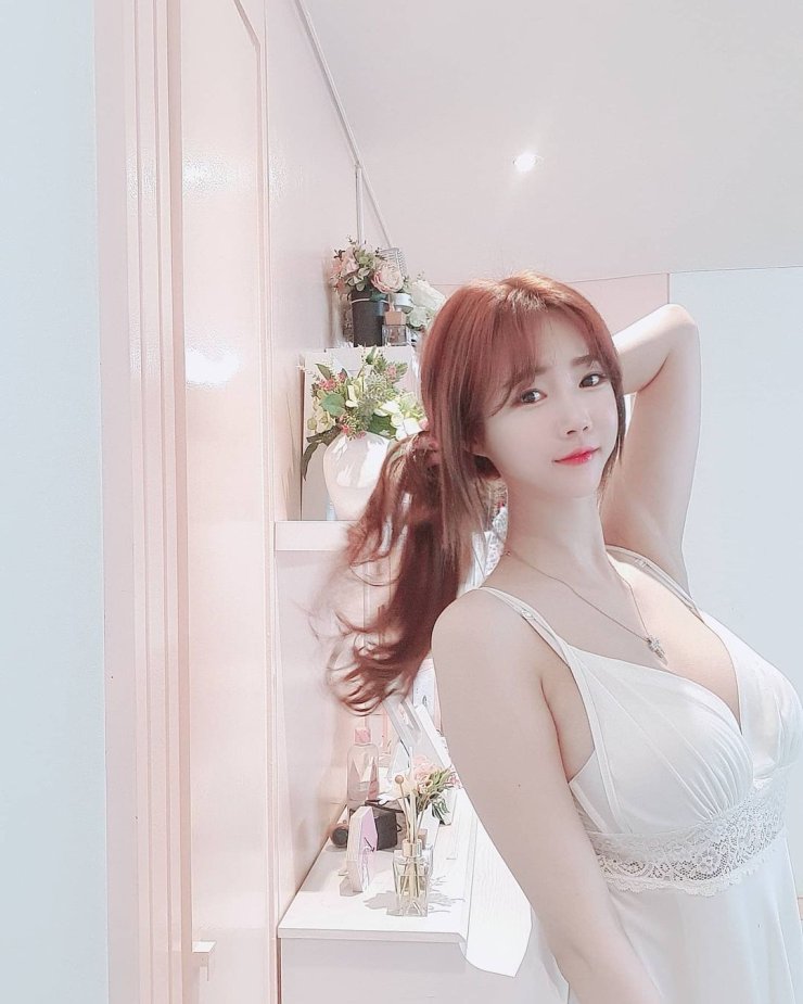 Sally 8