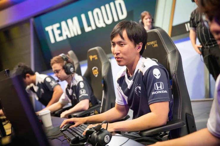 Doublelift Team Liquid