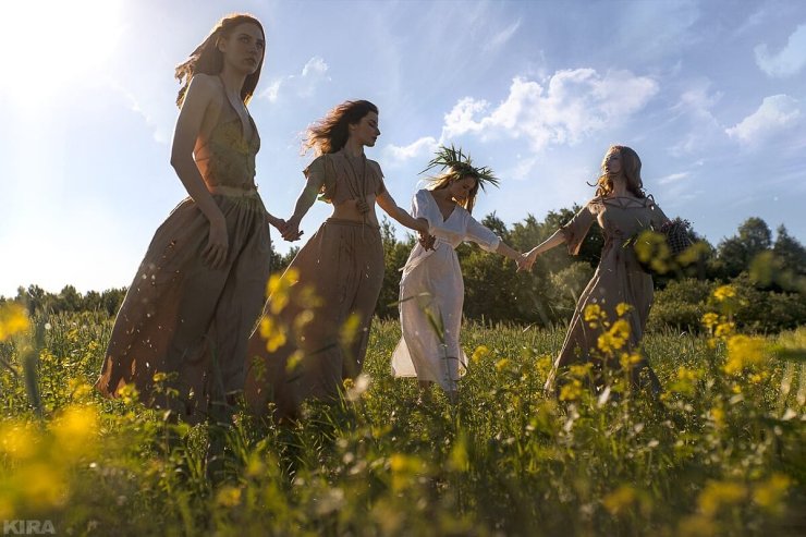 Brewess, Whispess and Weavess (The Witcher 3: Wild Hunt)