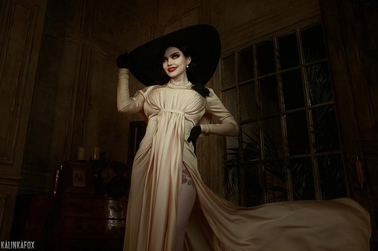 Lady Dimitrescu (Resident Evil Village) by Kalinka Fox (NSFW)
